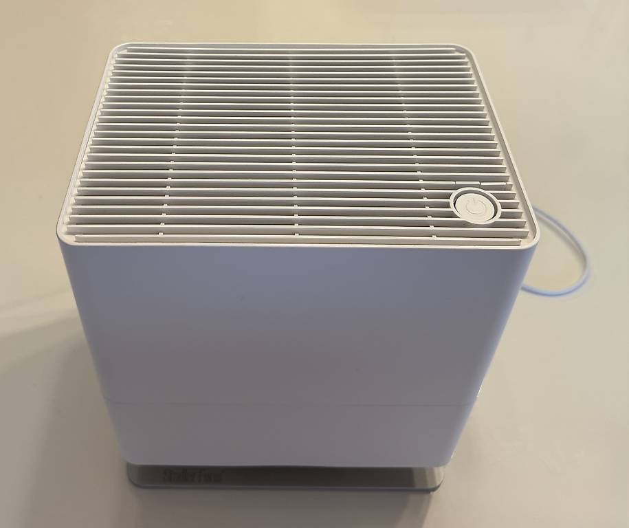 Stadler Form Humidificateur d'air Eva, nébuliseur à ultrasons avec WiFi, pour pièces jusqu'à 80 m², avec hygrostat, mode auto et nuit, adapté à l'huile parfumée, noir