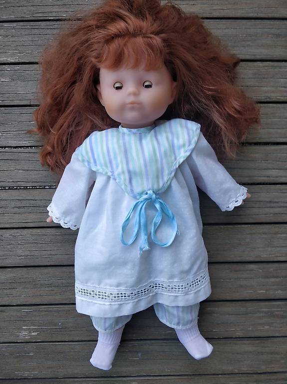 Poupée Ancienne - 40 Cm - État Impeccable - Fabriquée En Angleterre