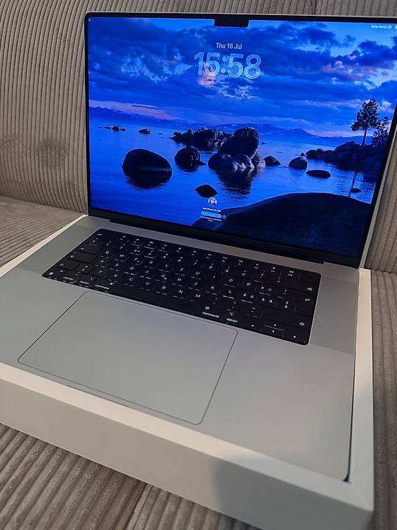 Apple MacBook Pro 16" M1 Max 32 GB, 1TB SSDExcellent