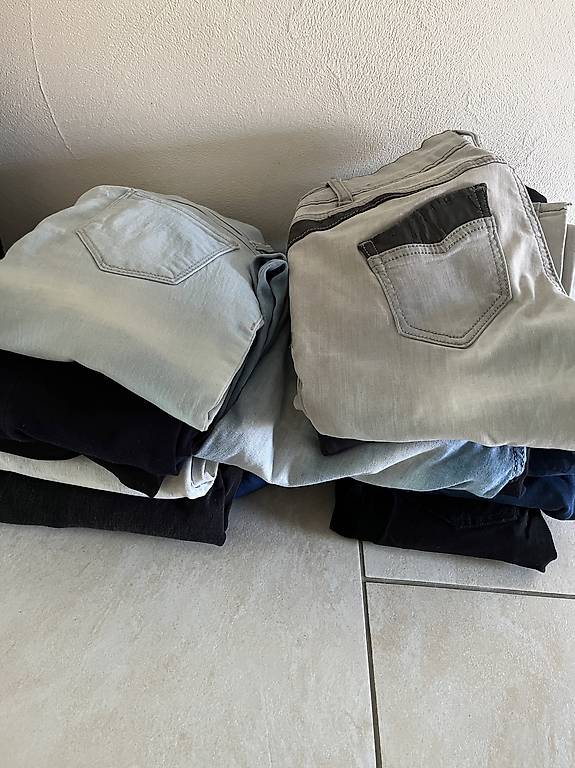 Lot De 11 Vêtements Pour Ado Fille Taille S/M (36/38) - Domyos, Camaïeu, Etc. En TBE