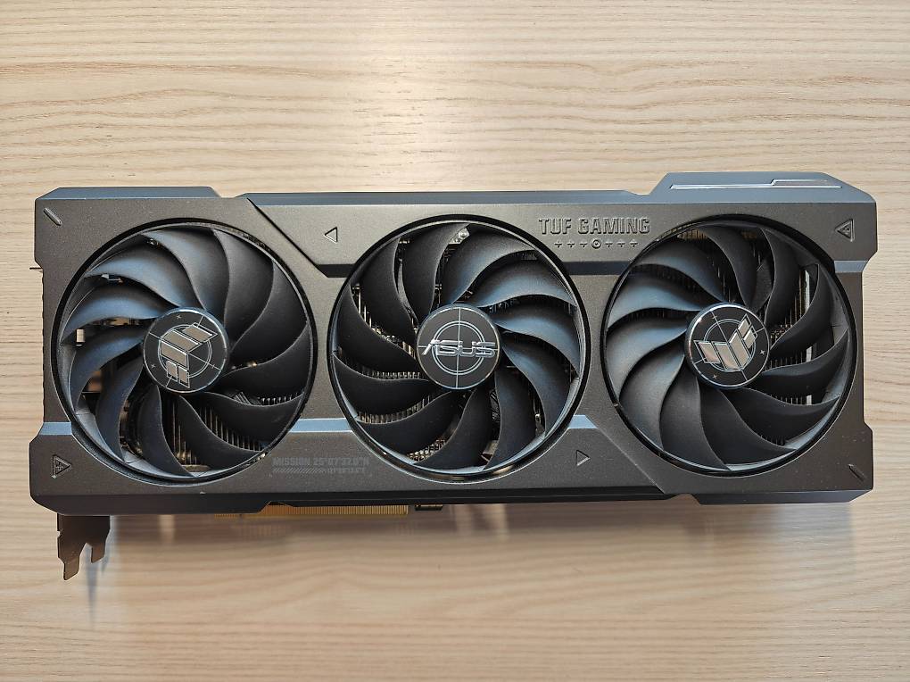GeForce RTX™ 4070 Ti SUPER ST Plus