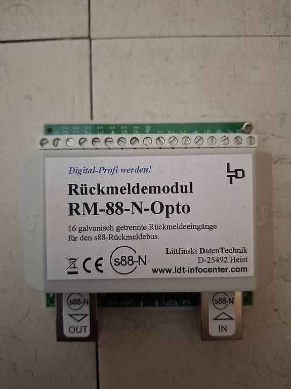 Viessmann 5217: Module de rétrosignalisation 1:160