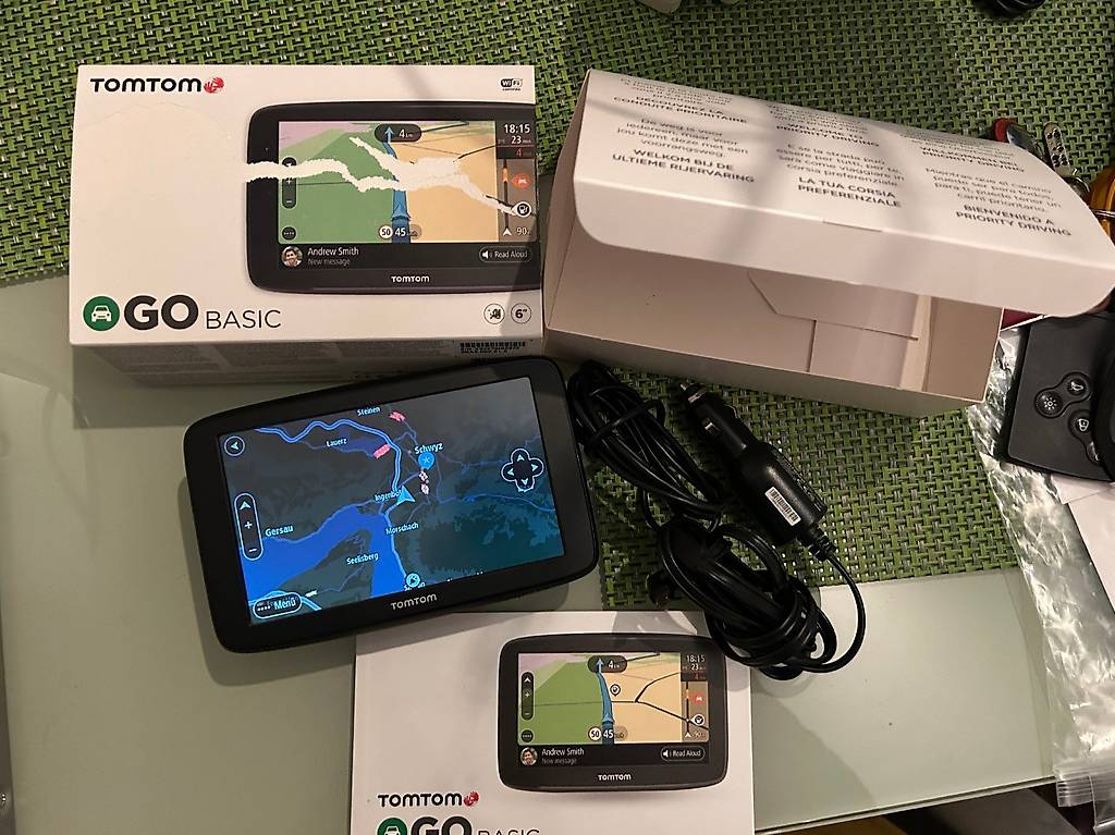 Navi Navigationsgerät TomTom Go Basic mit neusten Updates im Kanton ...