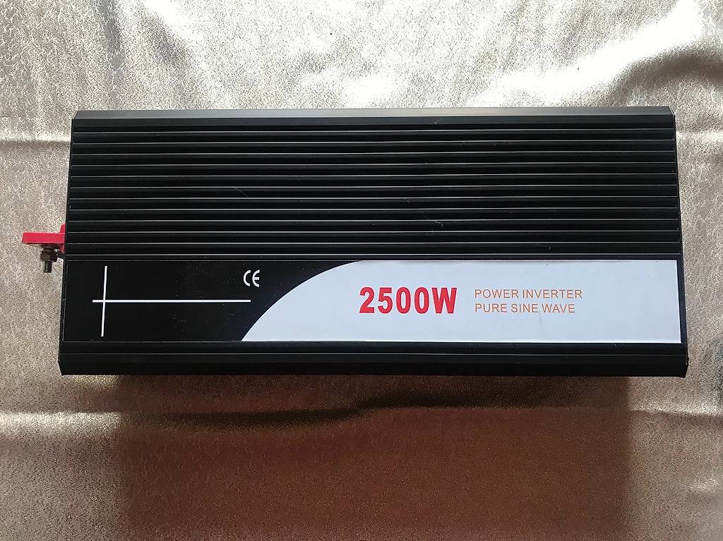 Neuer Solar Inverter 2500 Watt, Digitales Display Canton Glaris - anibis.ch