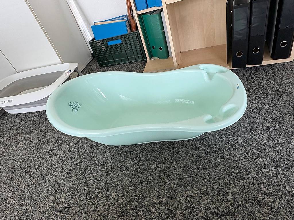 Turquoise Computer Baignoire bébé Tega Baby turquoise im Kanton Neuenburg - anibis.ch