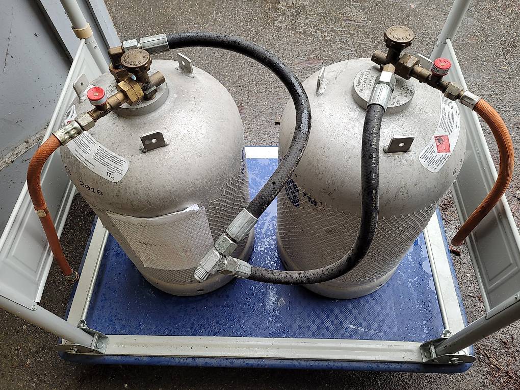 Camping Micro Plus CAMPINGAZ petit réchaud pour cartouche de gaz a Camping Micro Plus CAMPINGAZ petit réchaud pour cartouche de gaz a