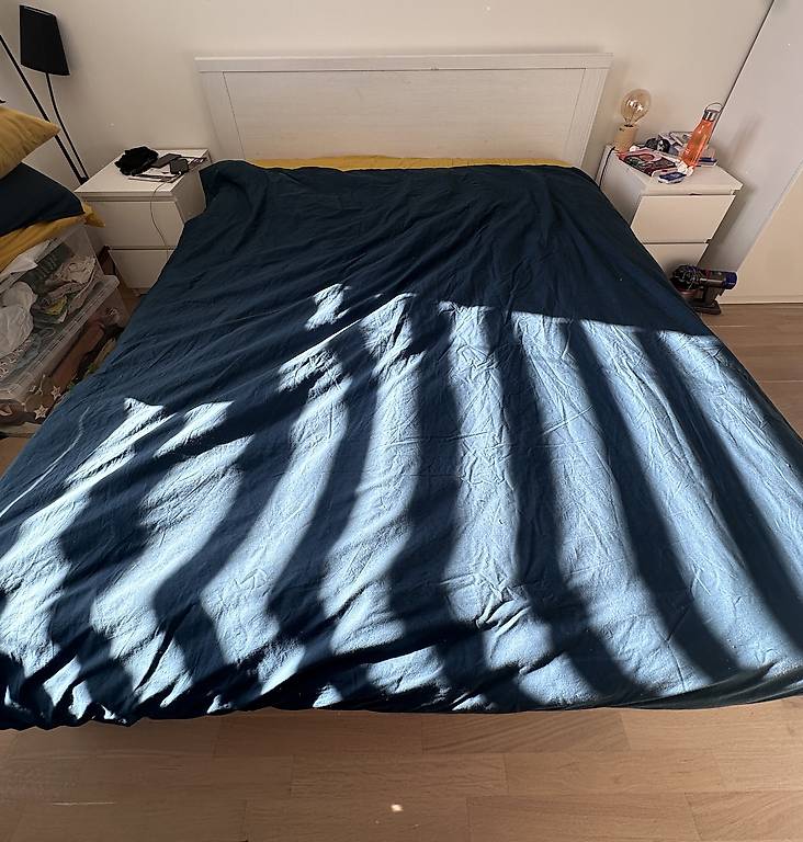 Lit IKEA MALM 180x200 avec tiroirs + lattes Canton Fribourg - anibis.ch