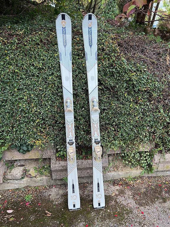 Ski Dynastar Outland 176cm + Fixations - Occasion - Unisexe - Rouge