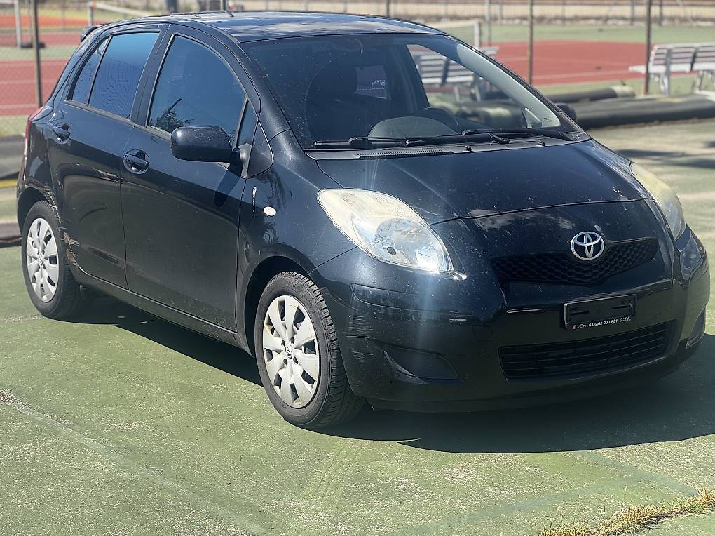 Toyota Yaris 1.33 — slika 2
