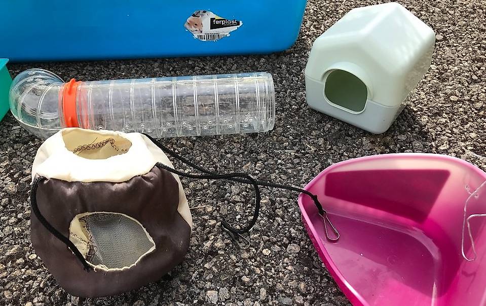 POPETPOP Porte-bouteille D'eau Avec Base Pour Hamster, Cochon D'Inde Et Petits Animaux