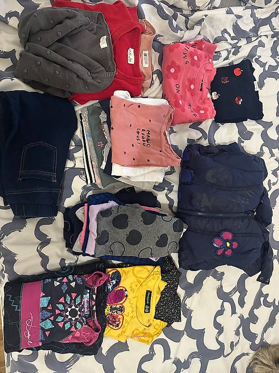 Lot De Vêtements D'hiver Pour Bébé Fille 3 Mois - Multicouleur, Plusieurs Pièces En Très Bon état
