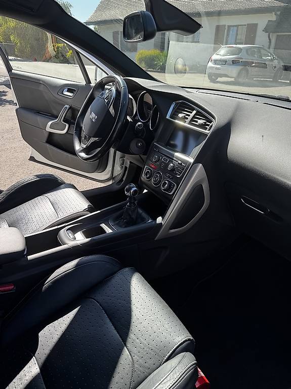 Citroën DS4 Sport Chic -Exportation  — slika 3