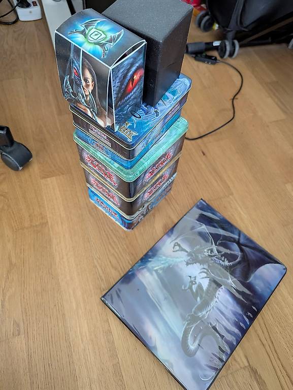 FR] Pokémon - Lot de 3 Tin Cube Mars 2025