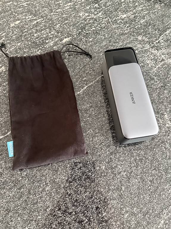 Anker 737 Power Bank (PowerCore 24K) 24000 mAh / 140 W Canton