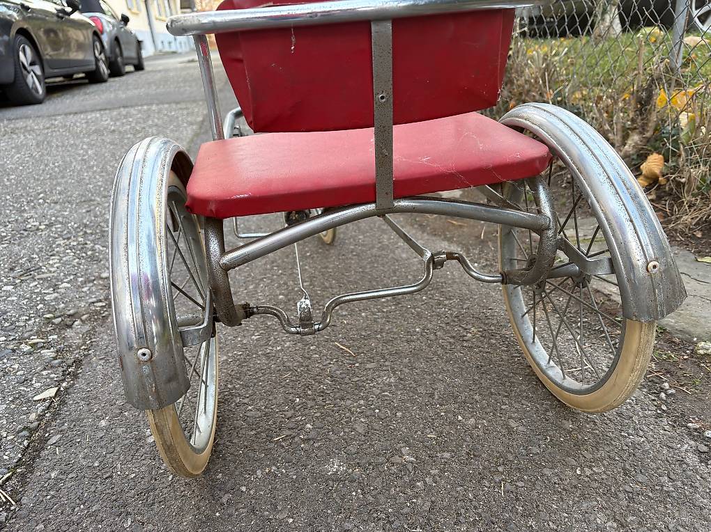 Série De 3 Fauteuils époque Restauration en acajou Empire