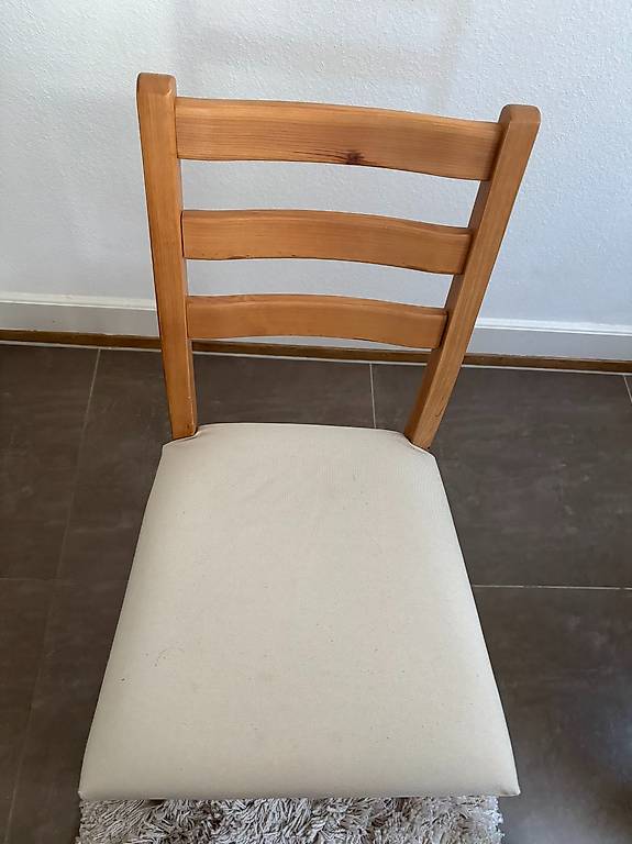 Chaises table à manger IKEA en bois [86H x 41L x 41L] Canton Vaud ...