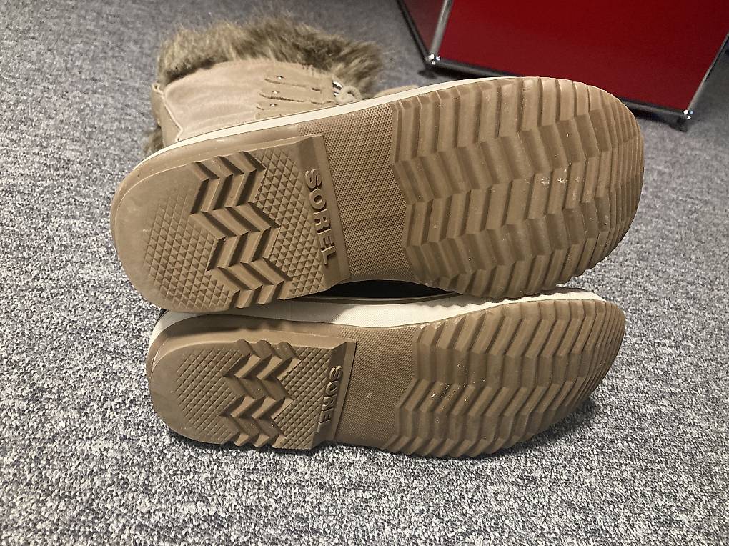 1 BALAIS ESSUIE GLACE ARRIERE AERO FLEXIBLE pour DACIA SANDERO