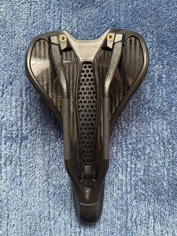 Selle Specialized S-Works Romin Evo – Rails Carbone – Rouge – 155 Mm – Occasion