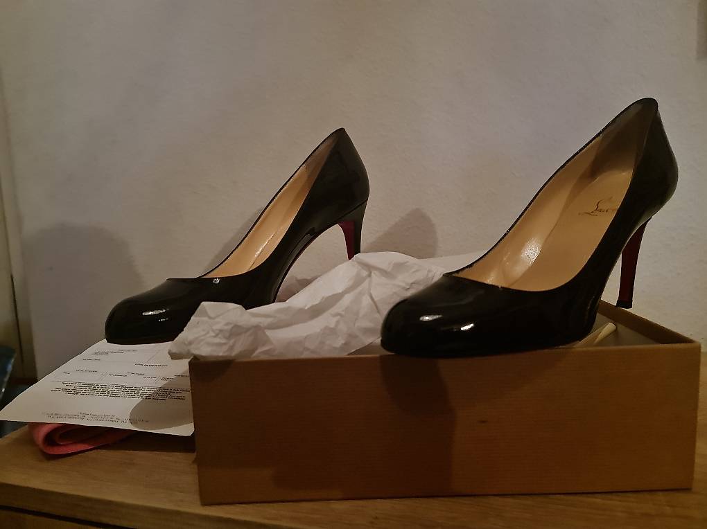 Vernie louboutin hotsell