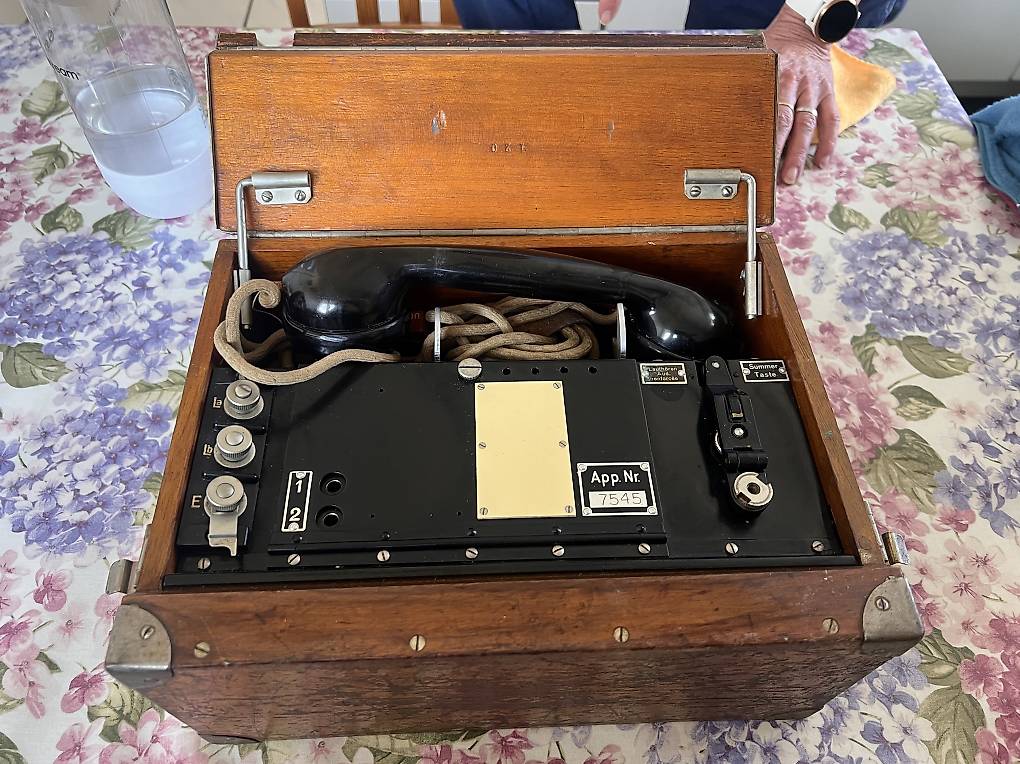 Téléphone de campagne armée suisse 1932 Canton Fribourg - anibis.ch