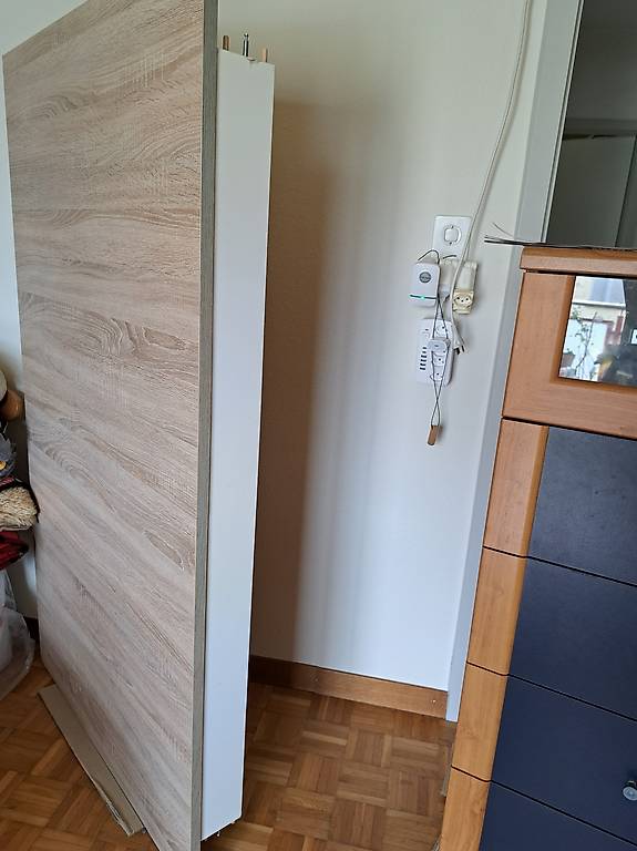 Table à manger rallonge extensible 160-200x90 déjà démontée im Kanton ...