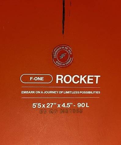 F-One Rocket Wingfoil ASC 90L très bon état Prix à discuter im Kanton ...