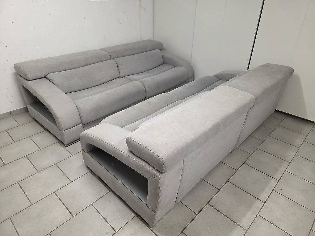 2x canapés droit 2.4m Canton Vaud - anibis.ch