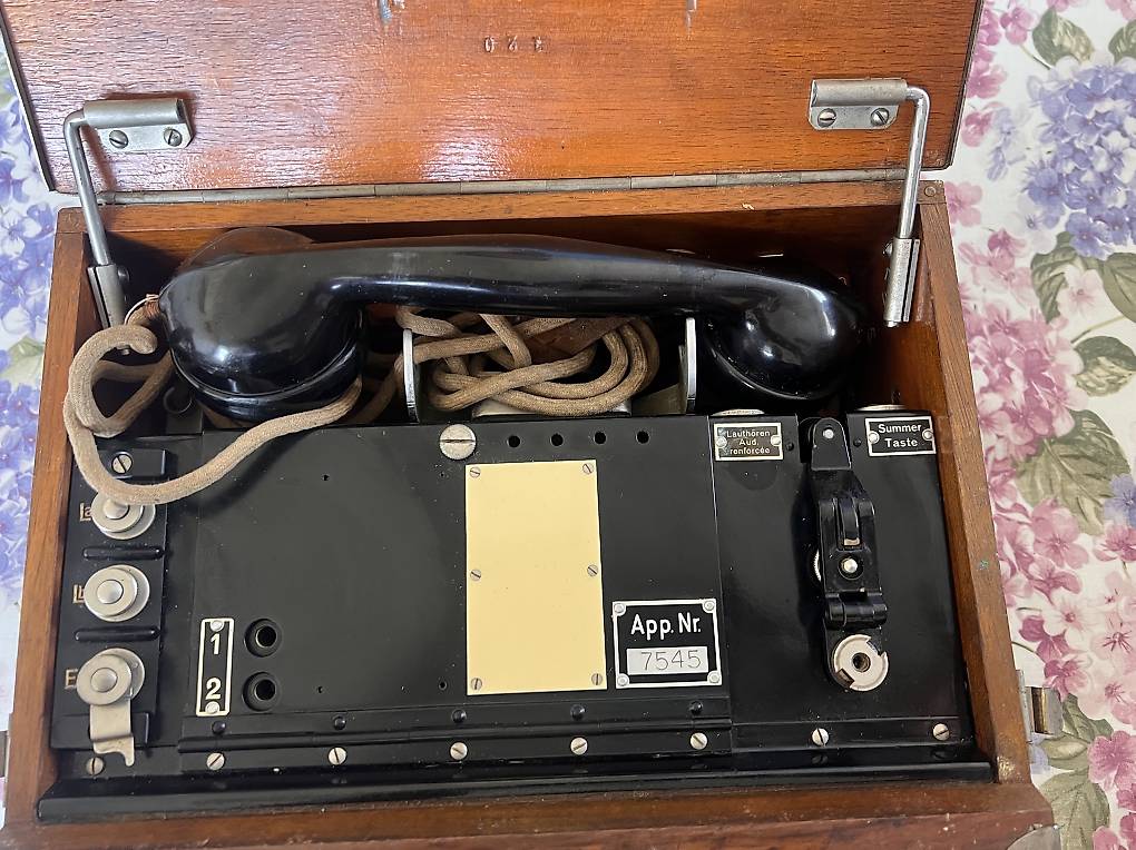 Téléphone de campagne armée suisse 1932 Canton Fribourg - anibis.ch