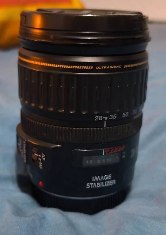 Canon EOS 5D Mark II + 2 Objectifs (50mm & 28-135mm) Canton Vaud ...