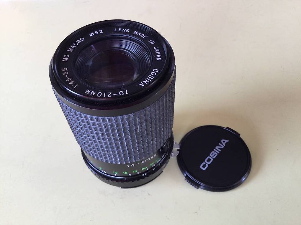 Nikon Serie E AI‑S 70‑210 mm f/4 - PELLOCHE-MOI Nikon Serie E AI‑S 70‑210 mm f/4 - PELLOCHE-MOI