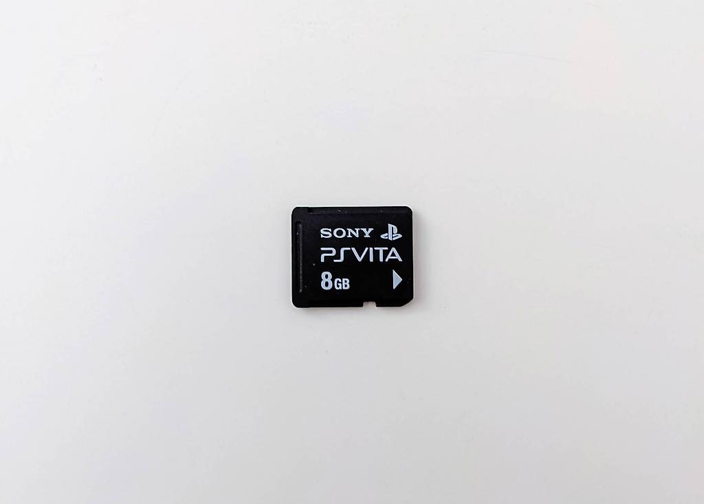 Carte Mémoire SONY 32 Go Pour PS Vita – Officielle – Bon état – Envoi Rapide