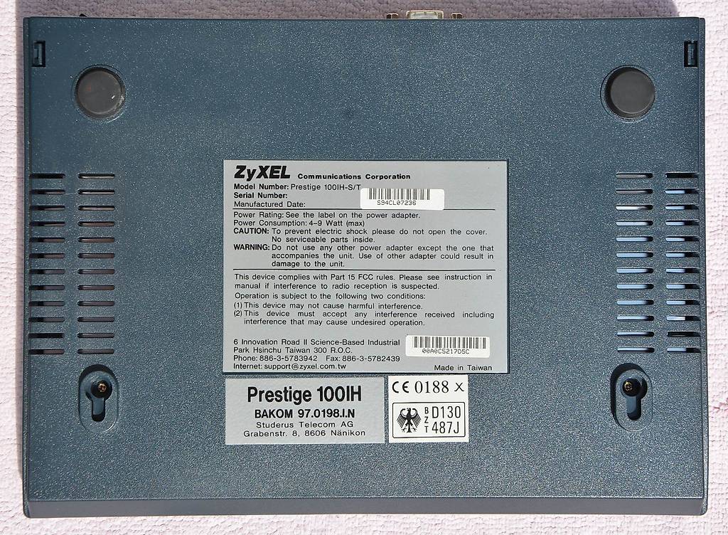 Router ISDN ZyXEL Prestige 100IH-S/T im Kanton Zürich - anibis.ch