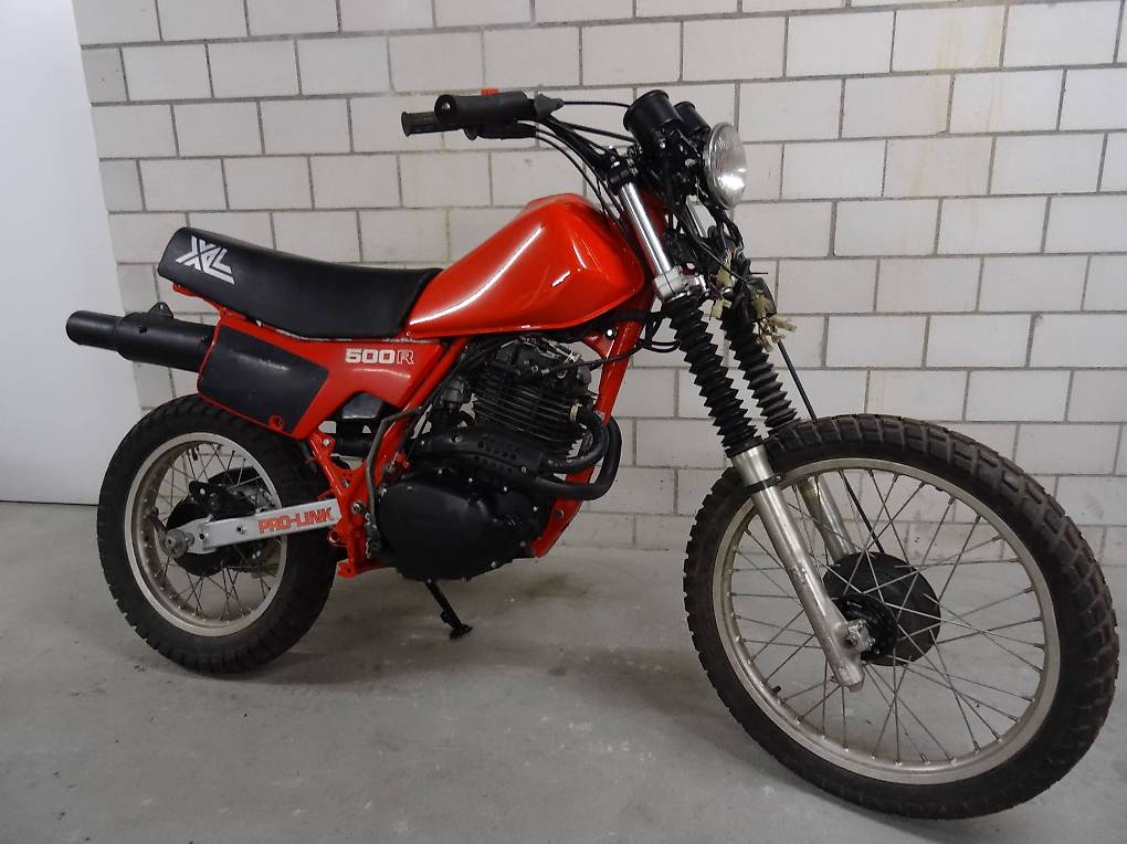 Caoutchoucs avant de réservoir pour Honda 500 XLR - PD02