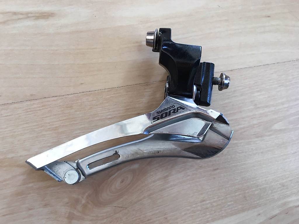 Dérailleur Arrière Shimano Sora 9v - Cage Longue, Argent (occasion)