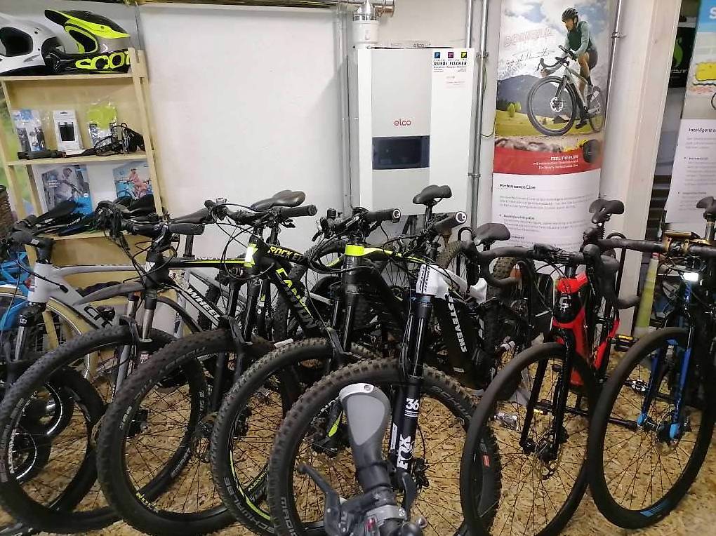 E Bike 25 Occasionen von 25 bis 45 kmh E Bike Elektro-Land