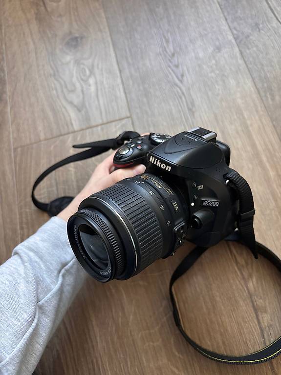 Appareil Photo Nikon D5200 + Objectif 18-55mm – Noir, Bon état