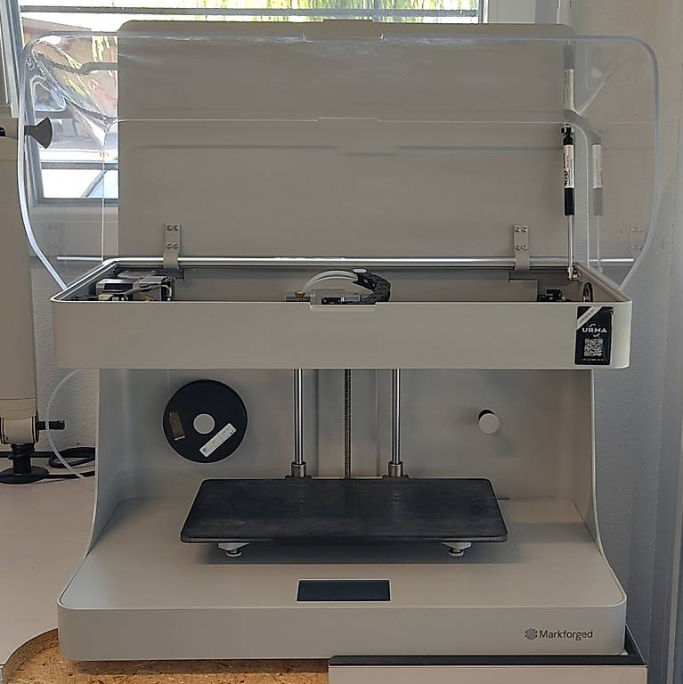 mark wahlberg wearing jordans