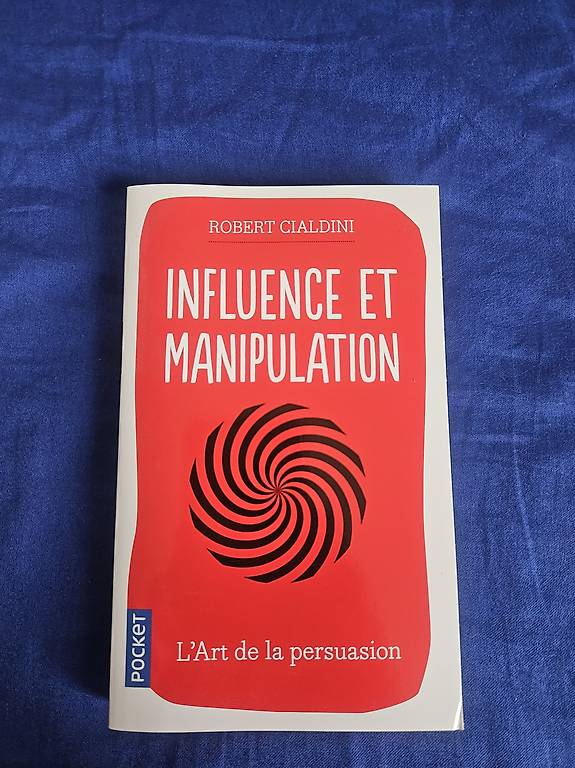 Influence et manipulation - L'Art de la persuasion im Kanton Freiburg ...