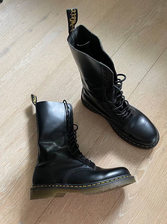 Chaussures De Ville élégantes Noires – Femme – Pointure 40 – Neuves