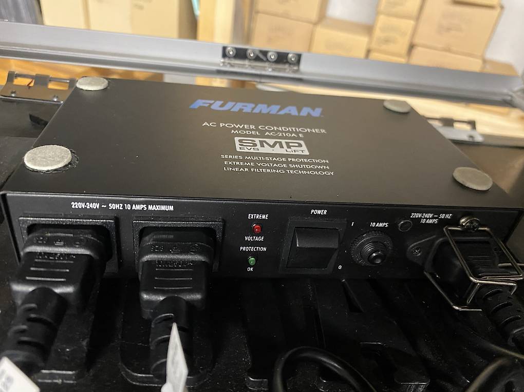Rack Modulable Gator rack case avec alim Furman pro Canton Fribourg - anibis.ch