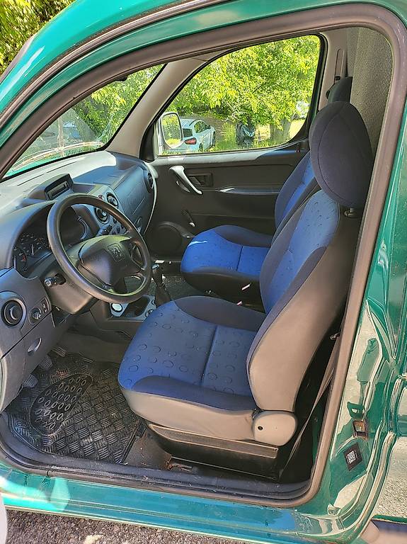 Peugeot Partner GNV 800 — slika 3