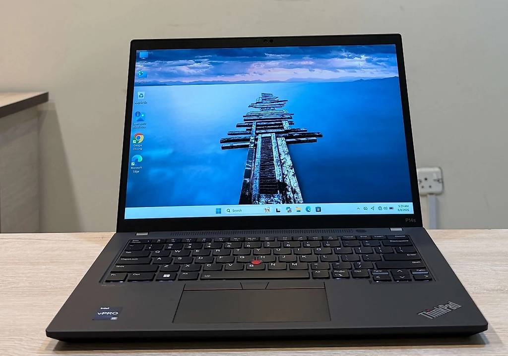 Lenovo i7 32GB 1TB SSD