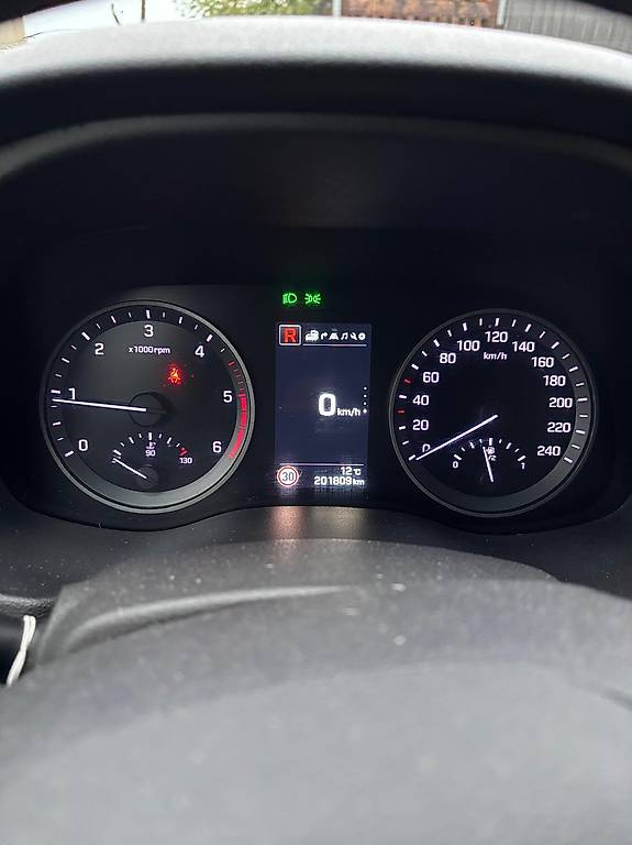 Im Export A vendre Hyundai Tucson 2.0 CRDi 136 4WD 2016 - Pour EXPORT im Kanton ...