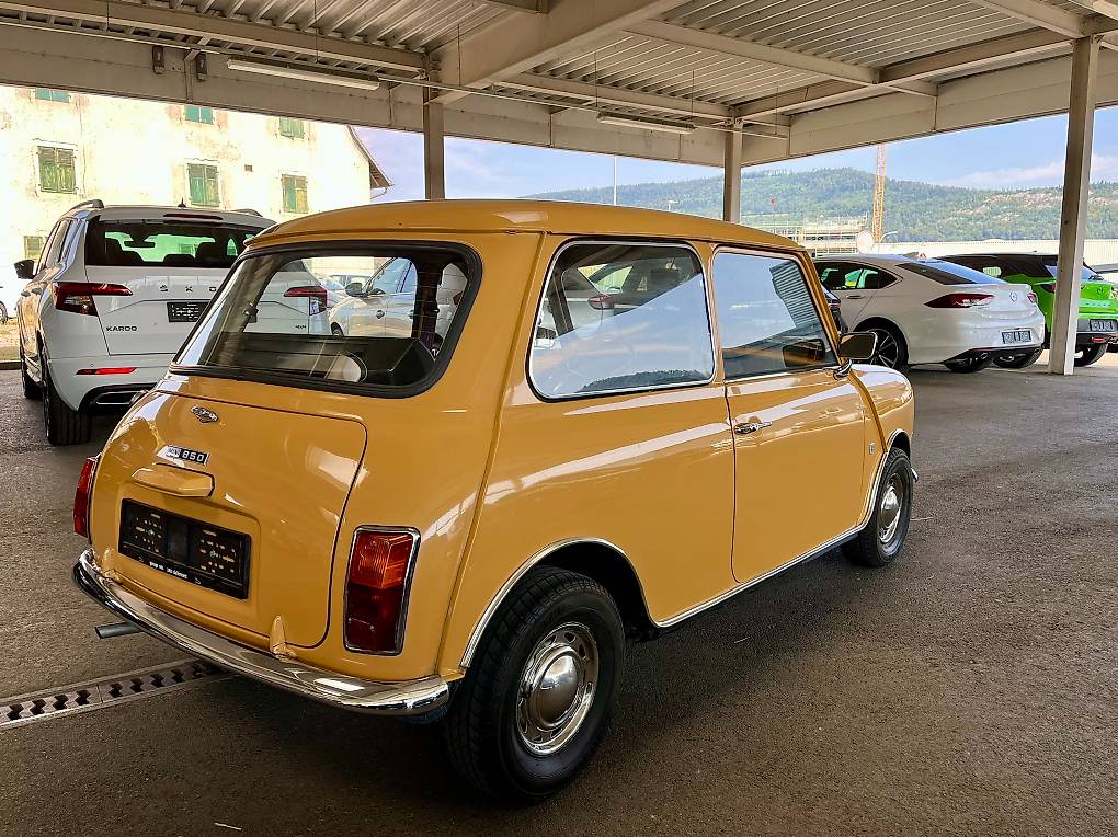 Mini 850 idéal pour restauration — slika 2